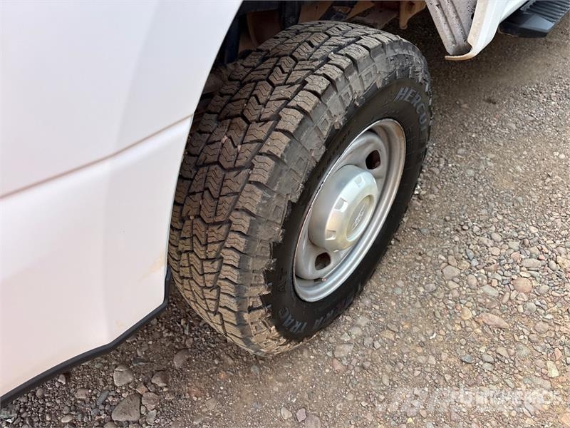 Ford F-250 Drugi