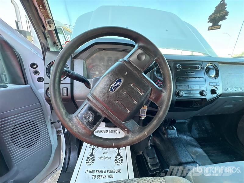 Ford F-250 Flakbilar