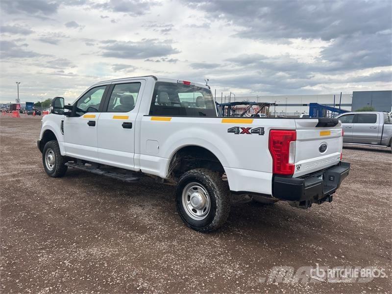 Ford F-250 Ostalo