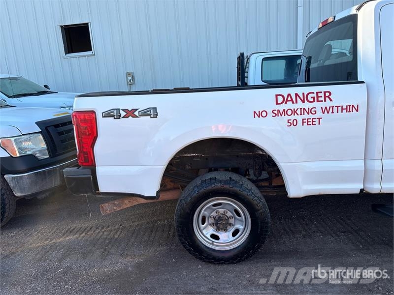 Ford F-250 Прочие фургоны