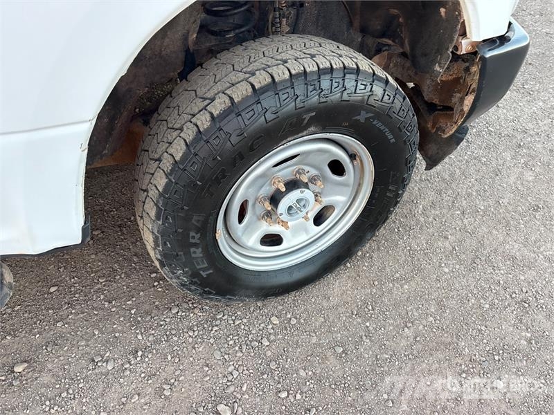 Ford F-250 Camiones de cama baja