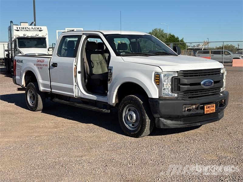 Ford F-250 Прочие фургоны