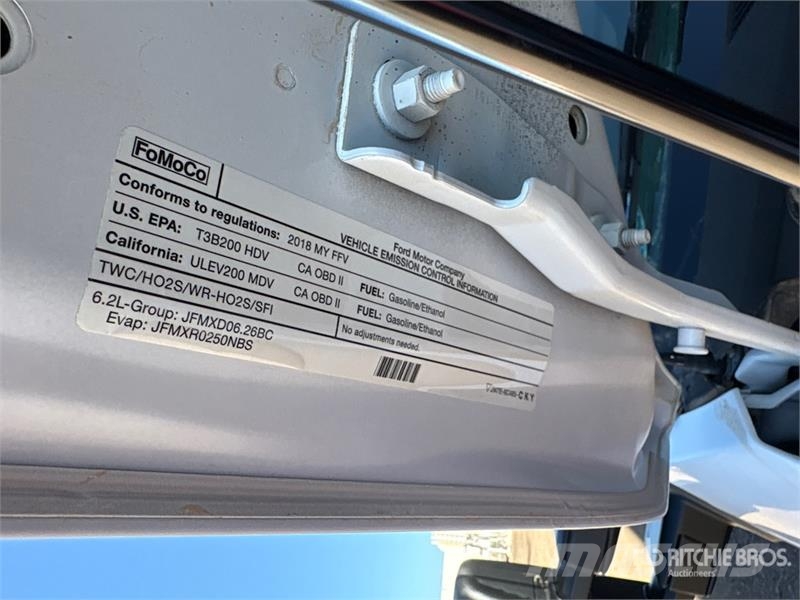 Ford F-250 كابينة والداخلية