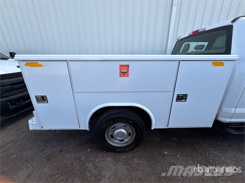 Ford F-250 皮卡.傳統半斗卡車/側卸板