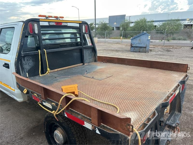 Ford F-250 Flatbed / Dropside trucks