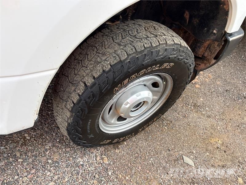 Ford F-250 Drugi
