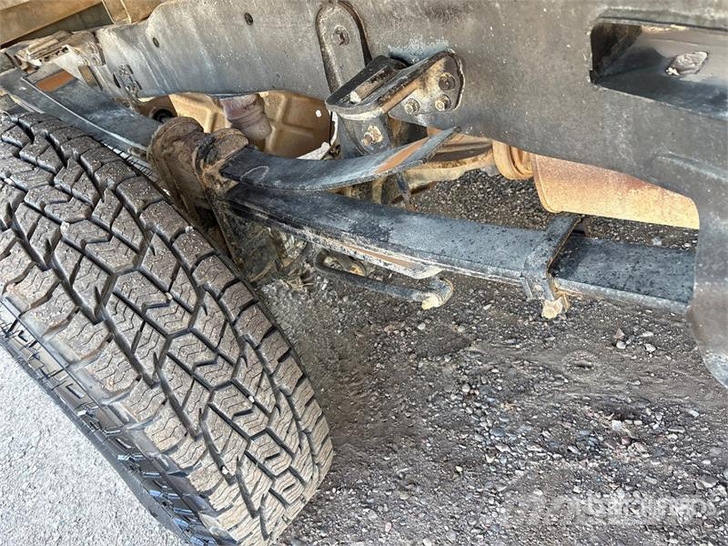 Ford F-250 Platós / Ponyvás teherautók