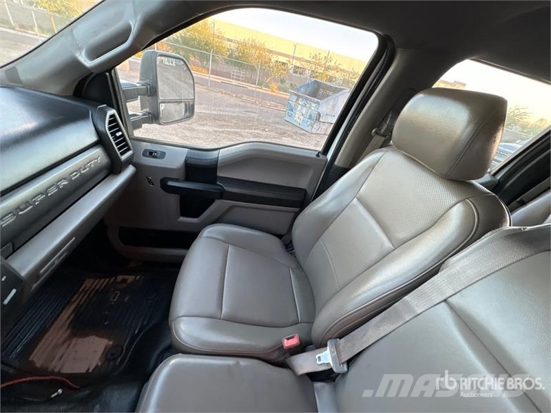 Ford F-250 Camiones de cama baja