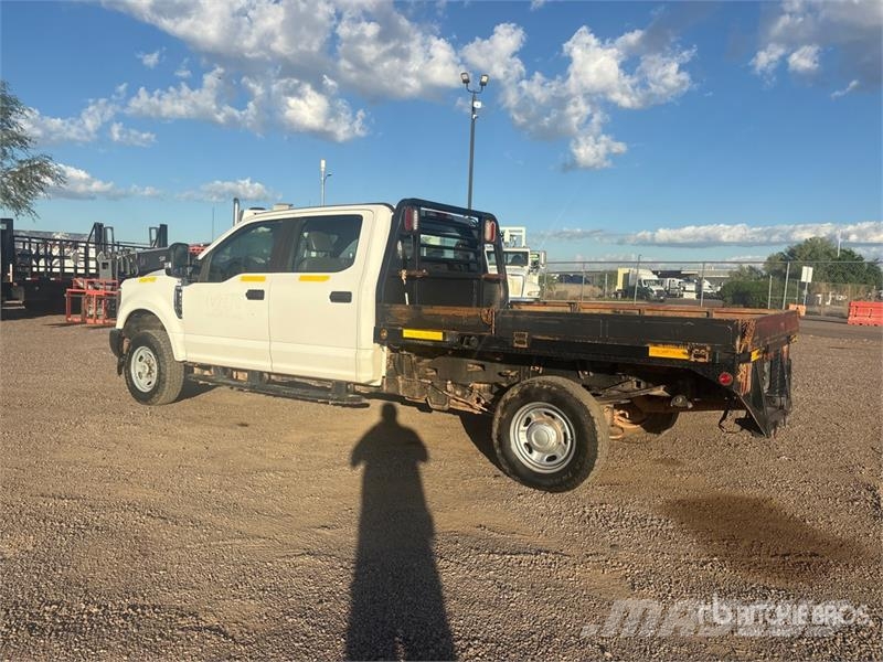 Ford F-250 Ciężarówki typu Platforma / Skrzynia