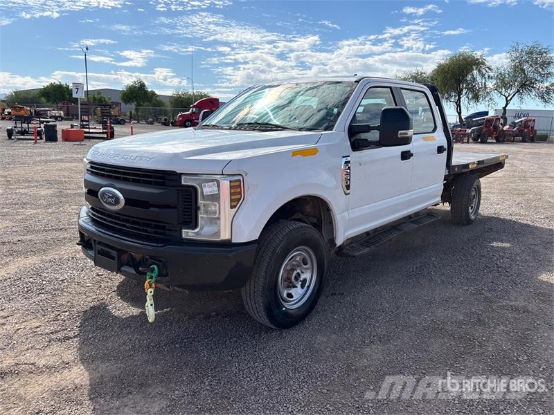 Ford F-250 Flakbilar
