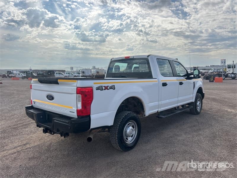 Ford F-250 Ostalo