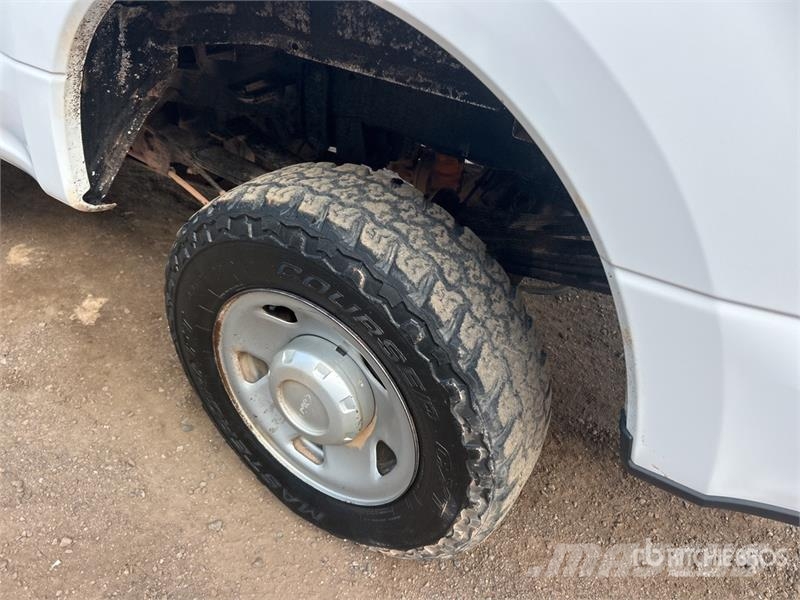 Ford F-250 Ostalo