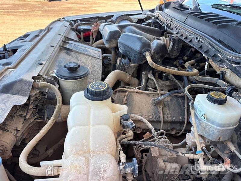 Ford F-250 كابينة والداخلية