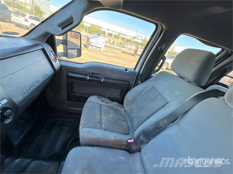 Ford F-250 Flakbilar