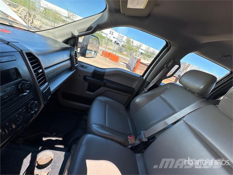 Ford F-250 Lava-kuorma-autot