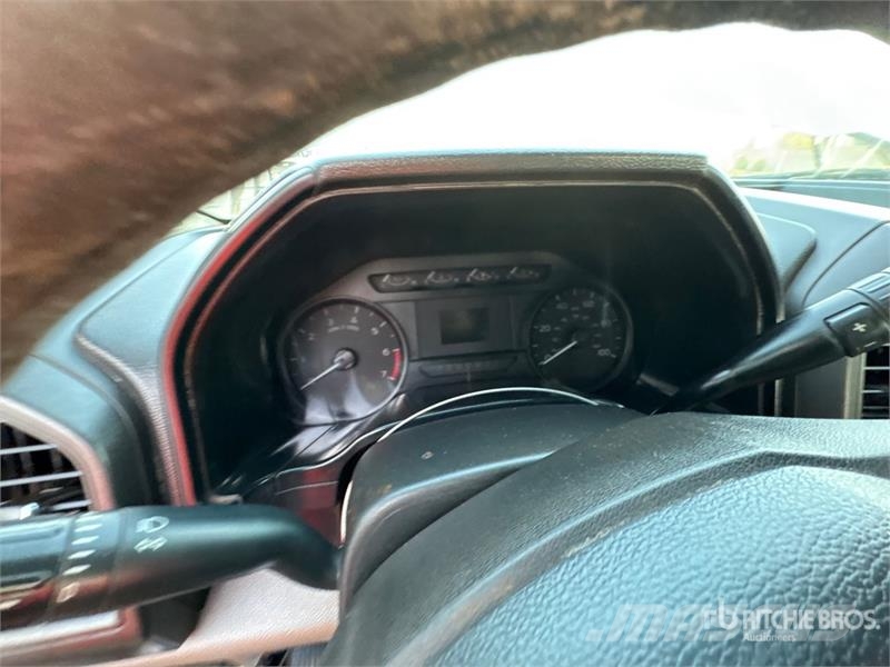 Ford F-250 Camiones de cama baja
