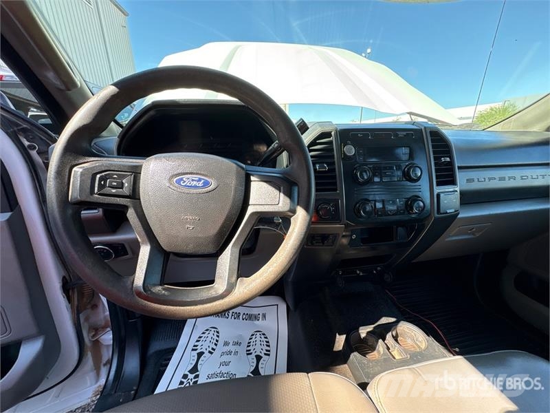 Ford F-250 Lava-kuorma-autot