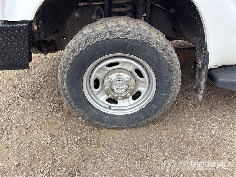 Ford F-250 平ボディー