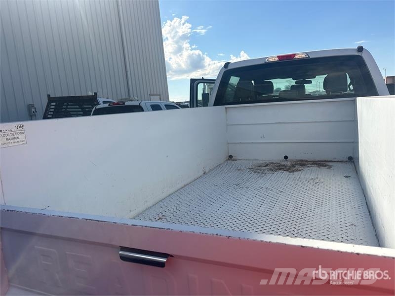 Ford F-250 Pickup/Sideaflæsning