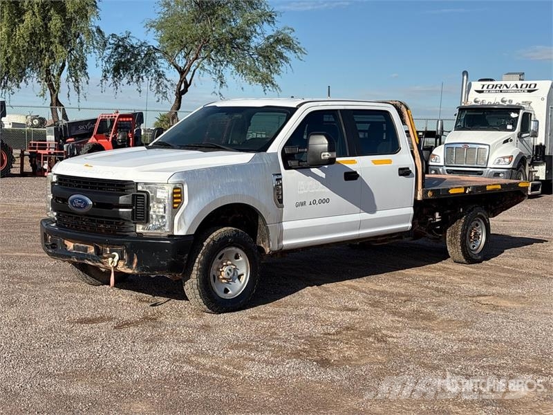 Ford F-250 Platte bakwagens