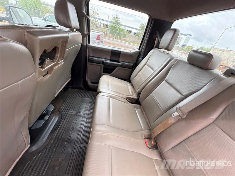 Ford F-250 Cabines e interior