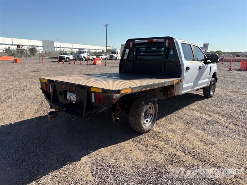Ford F-250 Flatbed kamyonlar
