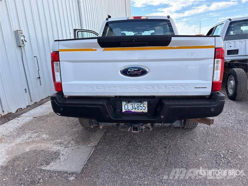 Ford F-250 Drugi