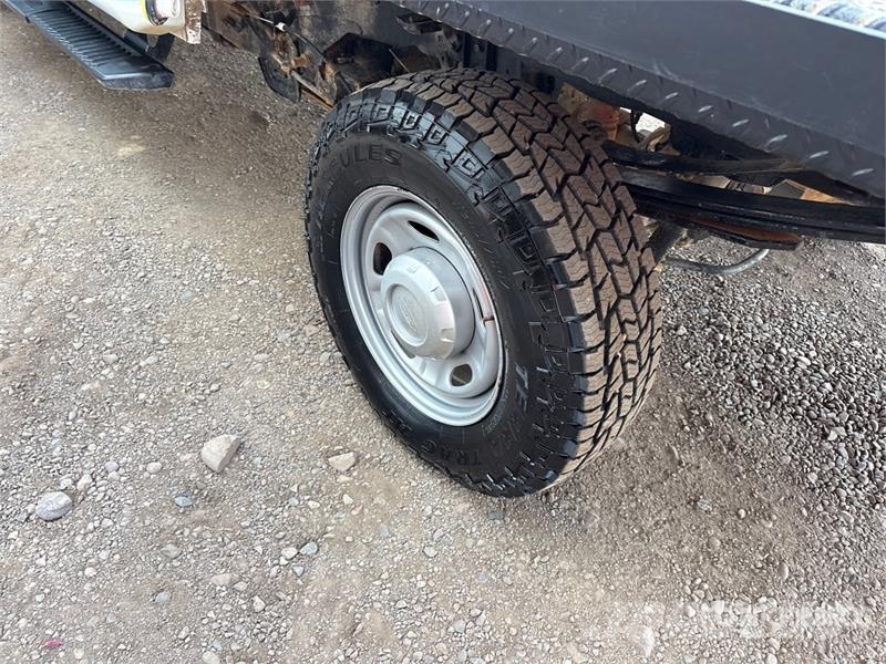 Ford F-250 Camiones de cama baja