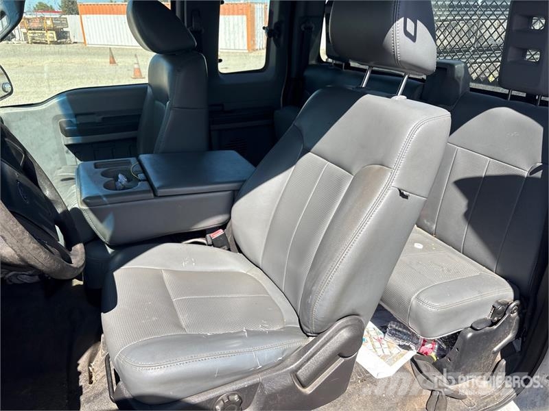 Ford F-250 Flakbilar