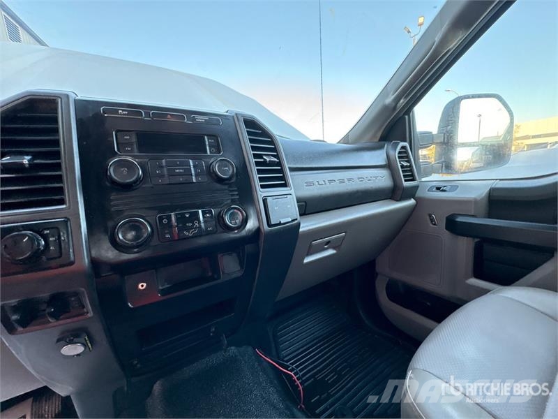 Ford F-250 Drugi