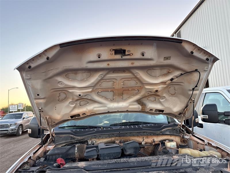 Ford F-250 Camiones de cama baja