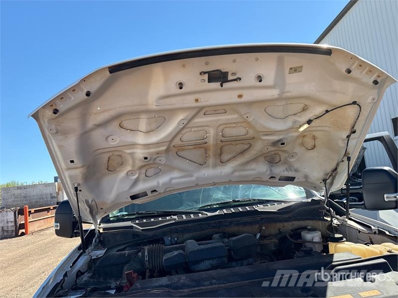 Ford F-250 Cabins and interior