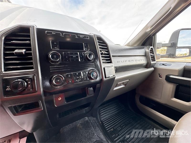 Ford F-250 Camiones de cama baja