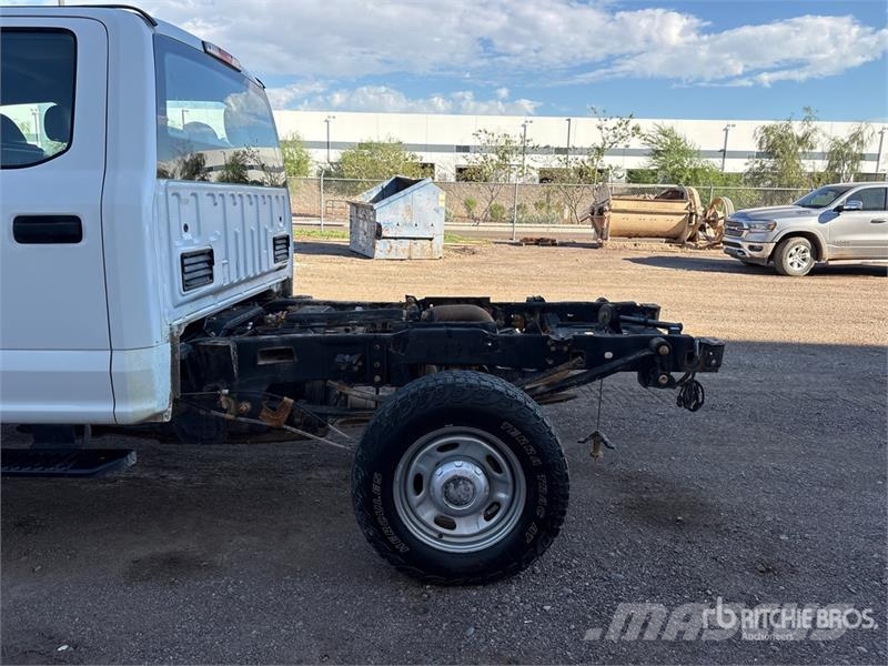 Ford F-250 Cabins and interior