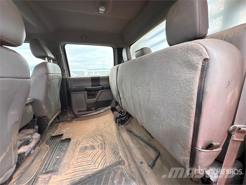 Ford F-250 Camiones de cama baja