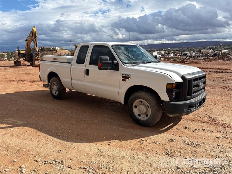 Ford F-250 Прочие фургоны