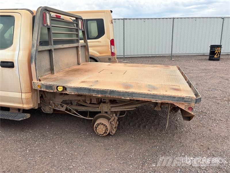 Ford F-250 Camiones de cama baja