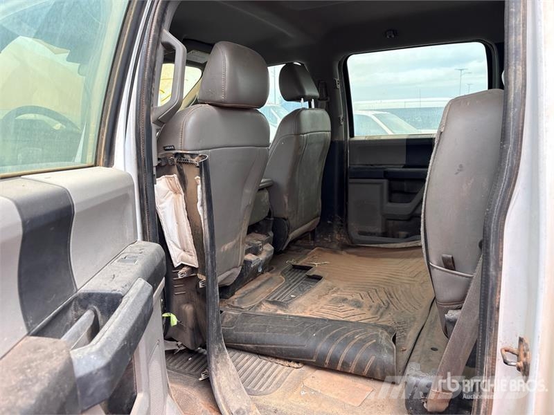 Ford F-250 Camiones de cama baja