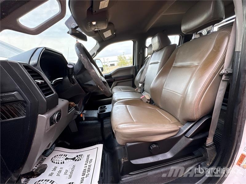 Ford F-250 Camiones de cama baja