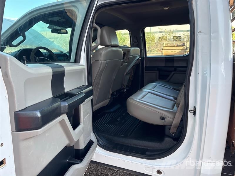 Ford F-250 Platte bakwagens
