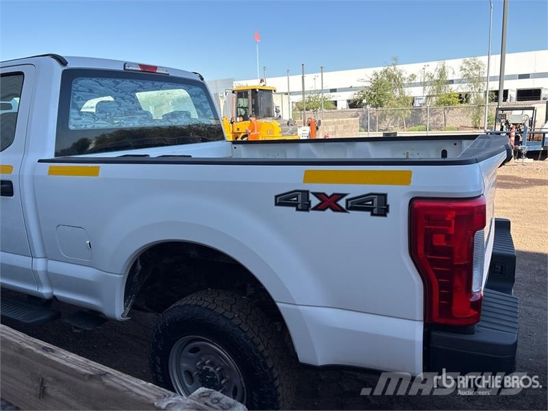Ford F-250 Drugi