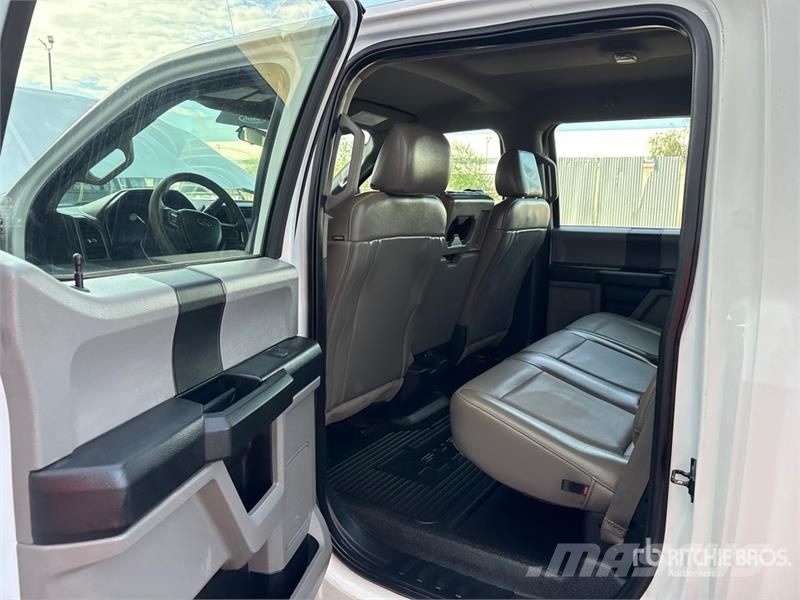 Ford F-250 Flakbilar