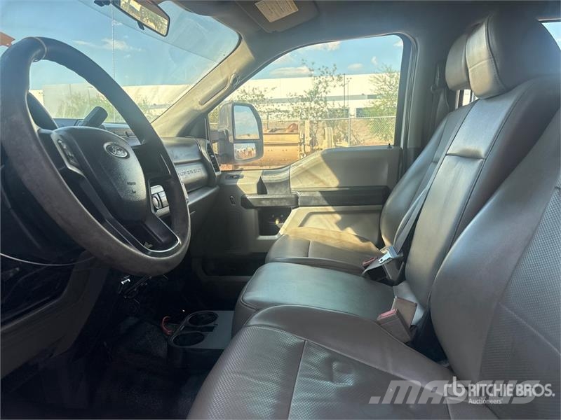 Ford F-250 Pickup/Sideaflæsning