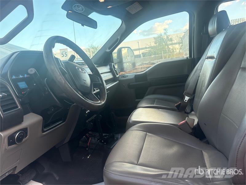 Ford F-250 Ciężarówki typu Platforma / Skrzynia