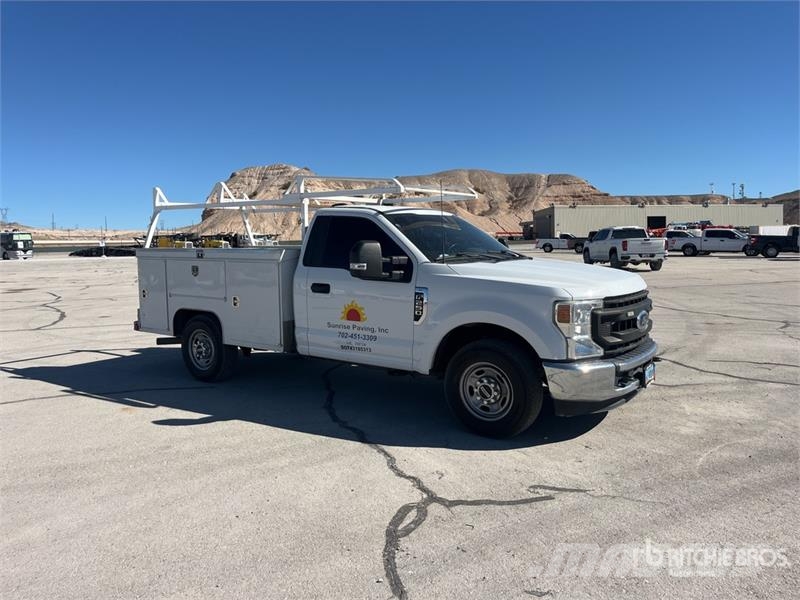 Ford F-250 Bestelwagens met open laadbak