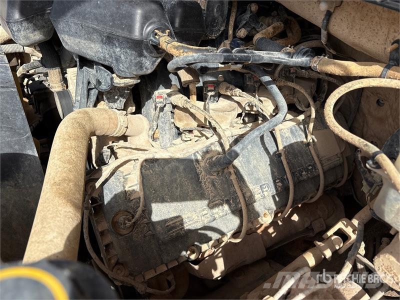 Ford F-250 Platós / Ponyvás teherautók