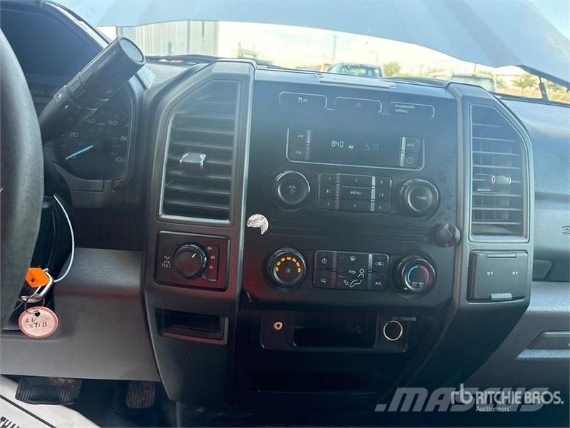 Ford F-250 Flakbilar