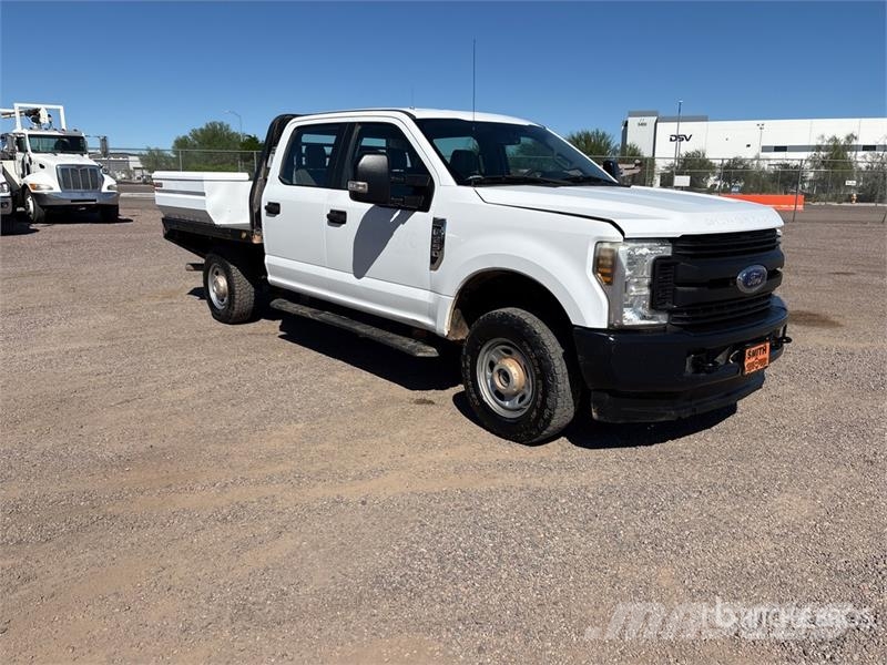 Ford F-250 Lava-kuorma-autot