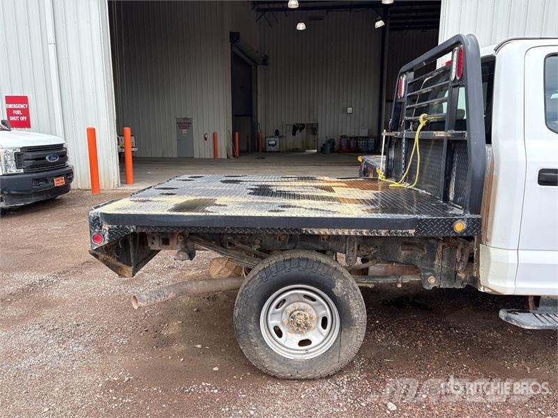 Ford F-250 Kamioni sa otvorenim sandukom