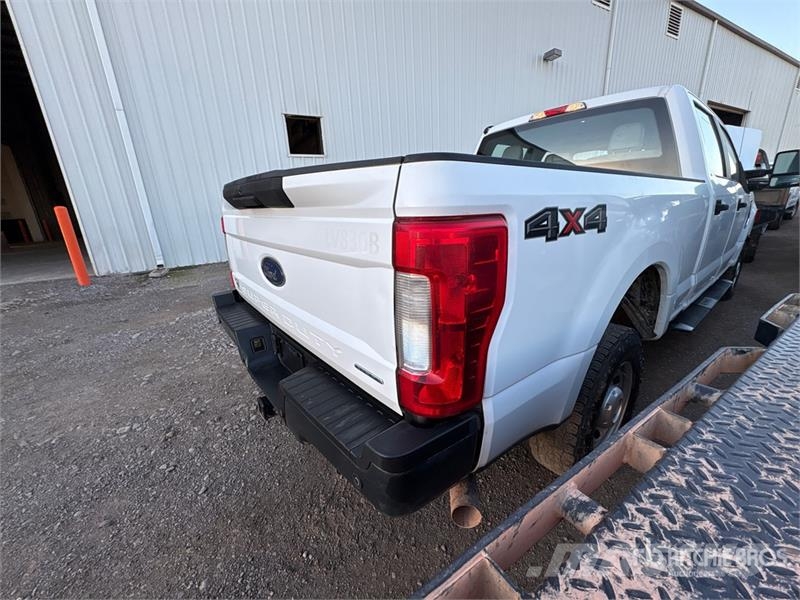 Ford F-250 Drugi